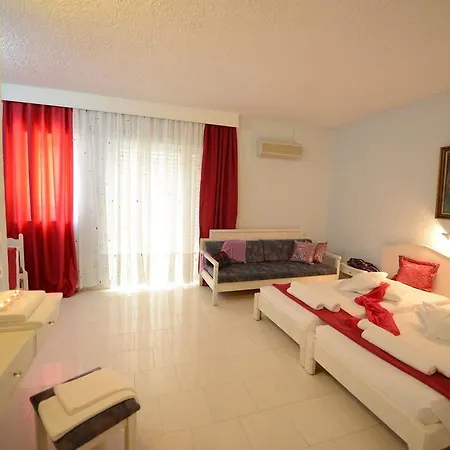 Golden Star - Adults Only (+16) Hotel