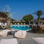 Golden Star Relax - Adults Only 16